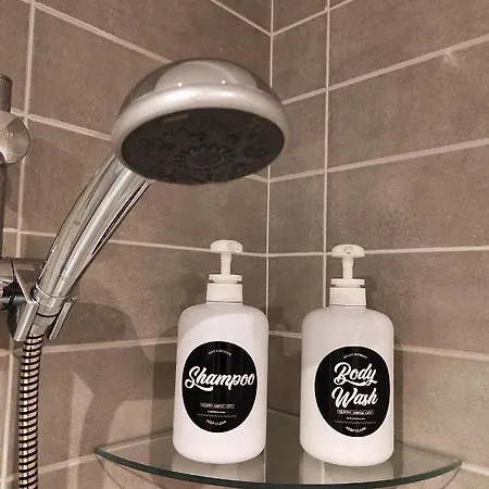 Acogedor Rincon Charro 75m2 Junto Al Corte Ingles Y Zona De Tapas De Van Dyck *