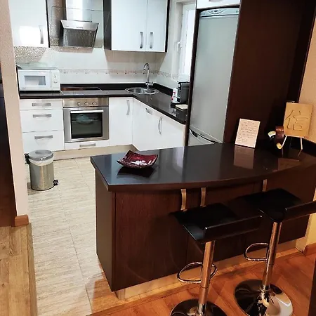 Acogedor Rincon Charro 75m2 Junto Al Corte Ingles Y Zona De Tapas De Van Dyck * Salamanca