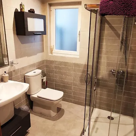 Apartamento Acogedor Rincon Charro 75m2 Junto Al Corte Ingles Y Zona De Tapas De Van Dyck *